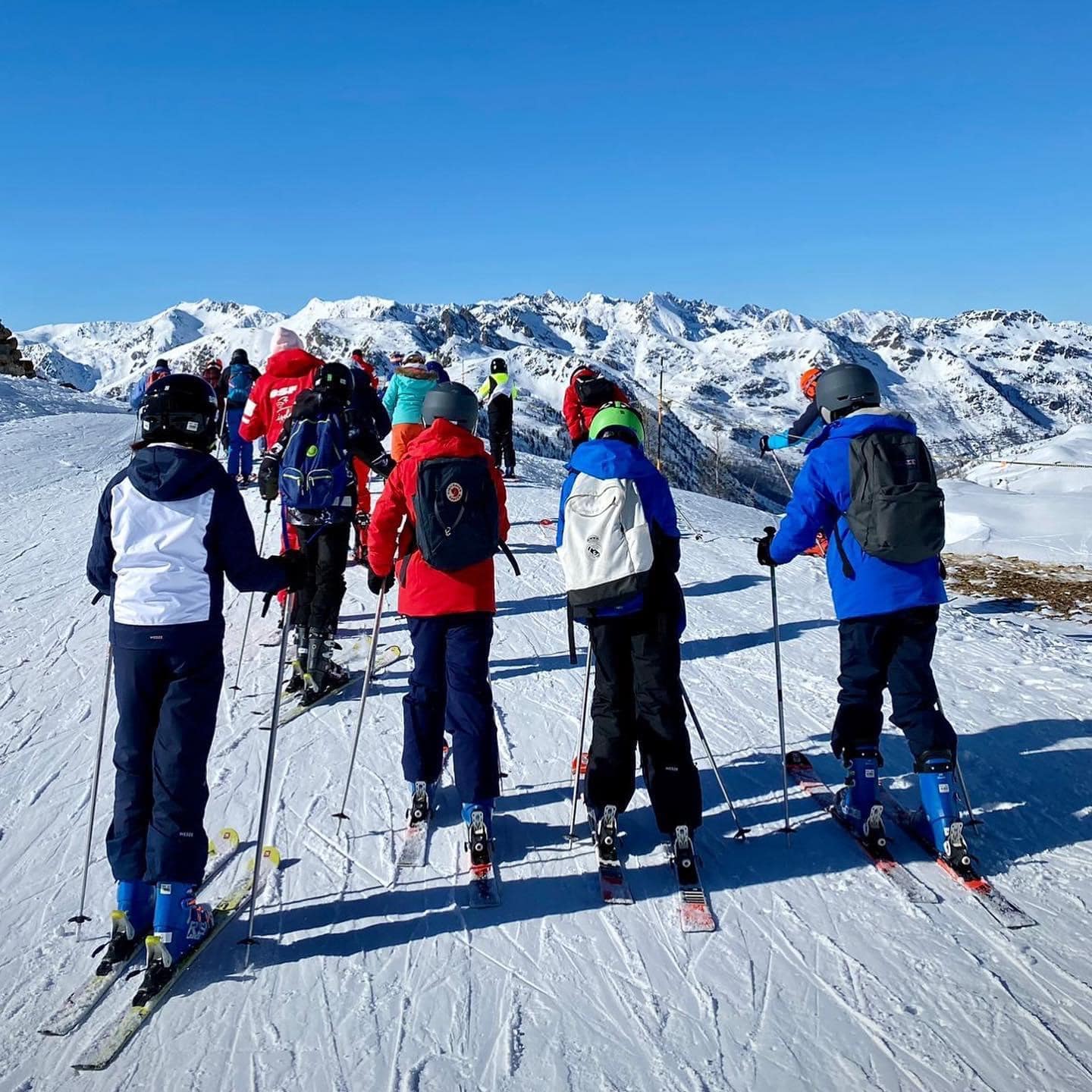 Outdoor Adventurous Activity students take to the slopes Image