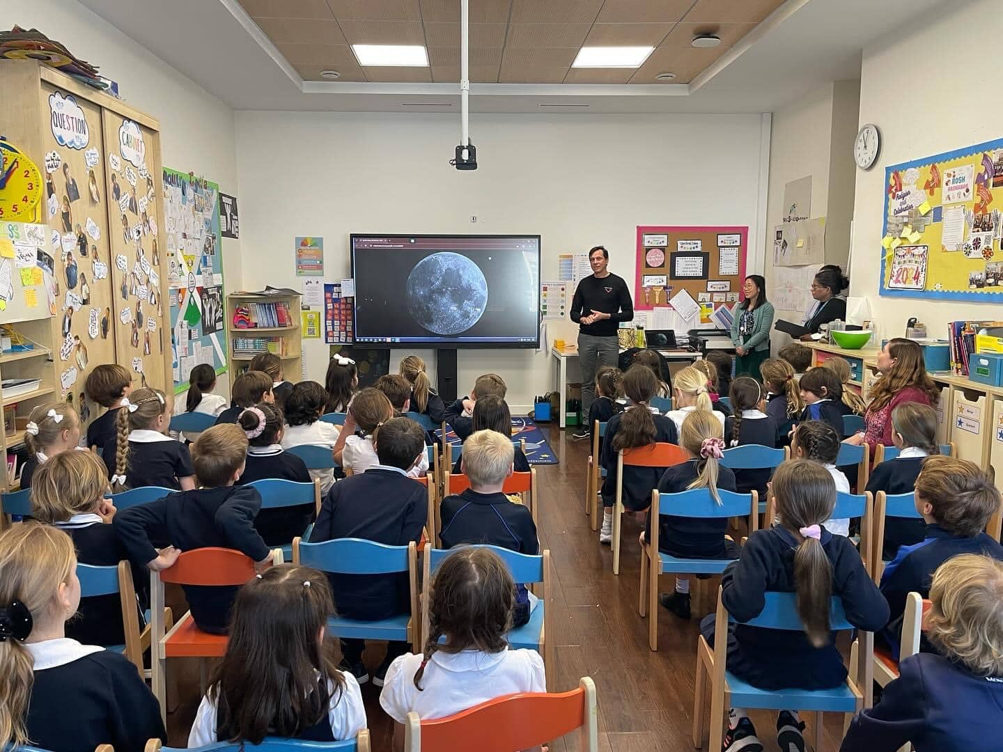 Year 3 learns about lunar exploration with Venturi Image